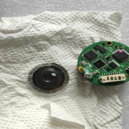 伺服電機內部有編碼器嗎