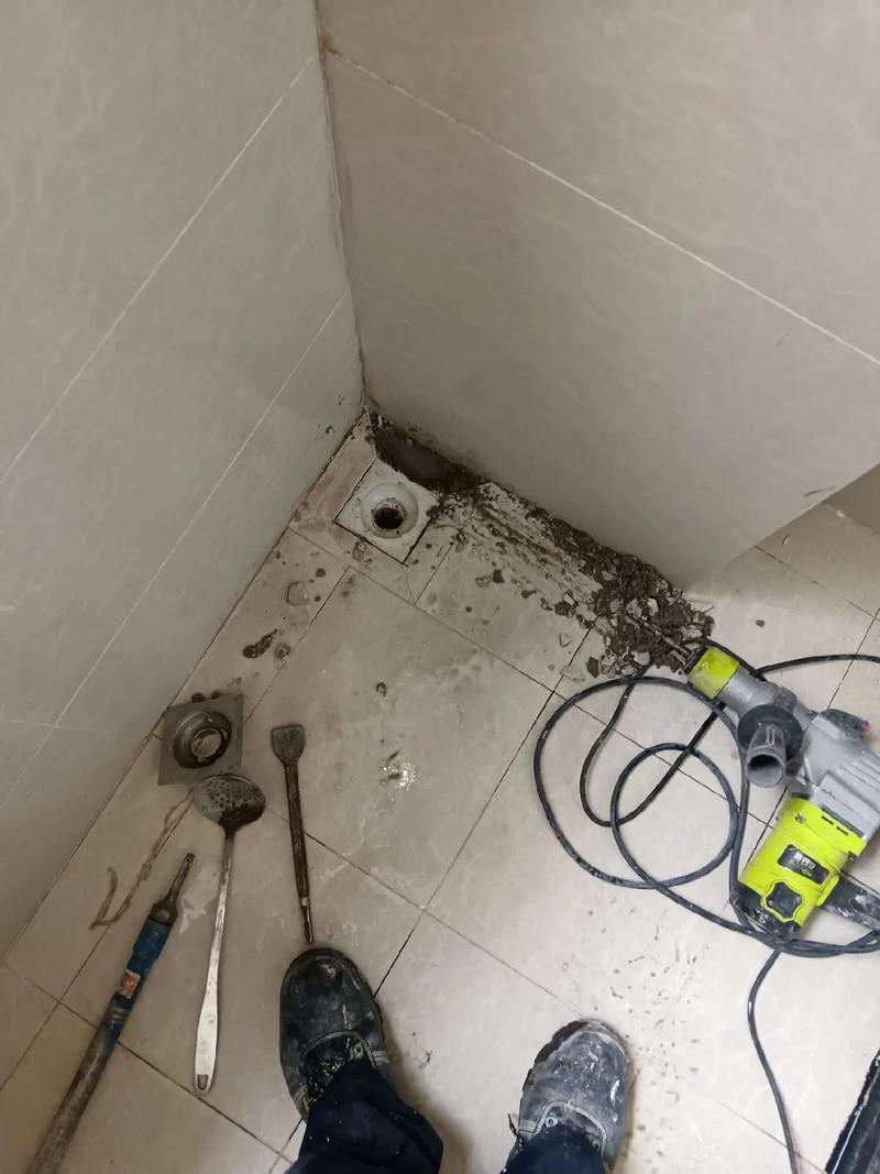 請問衛生間漏水怎么修補，衛生間漏水的維修方法生