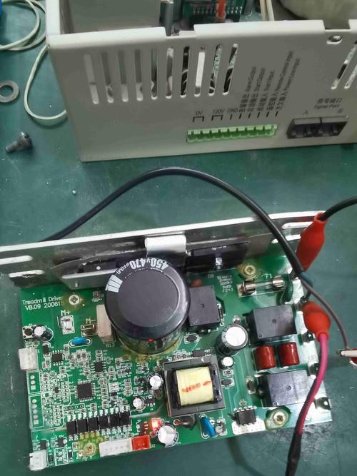 跑步機(jī)電路板怎么更換