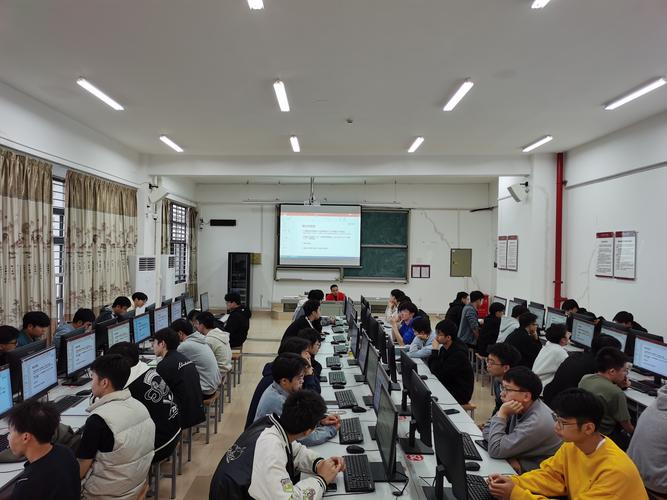 附近數(shù)控培訓(xùn)班，數(shù)控培訓(xùn)學(xué)校哪里好