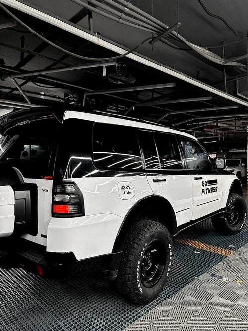 三菱越野車型有哪幾款，三菱越野車落地價多少錢