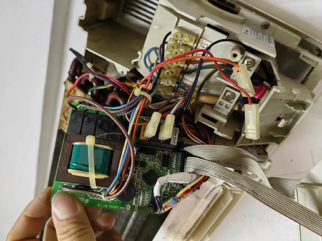 空調電路板維修技術視頻，老式空調電路板維修視頻教程
