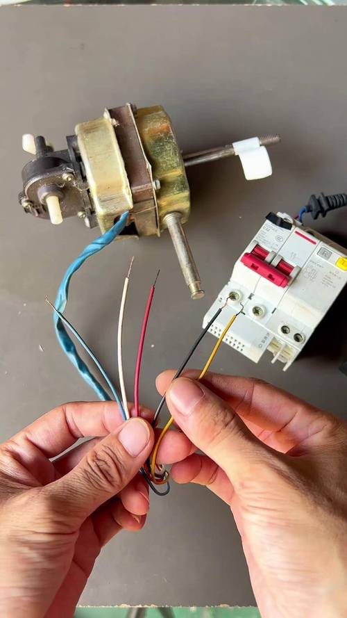 維修風扇電路板視頻，電風扇電路板壞了怎么直接接電源