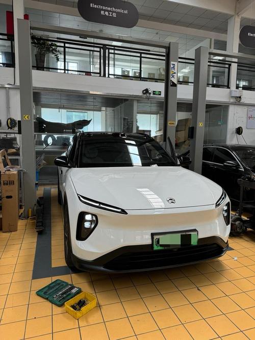 蔚來電路板維修視頻，蔚來汽車維修案例