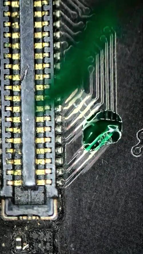 電路板斷了怎么修，電路板斷線修復方法