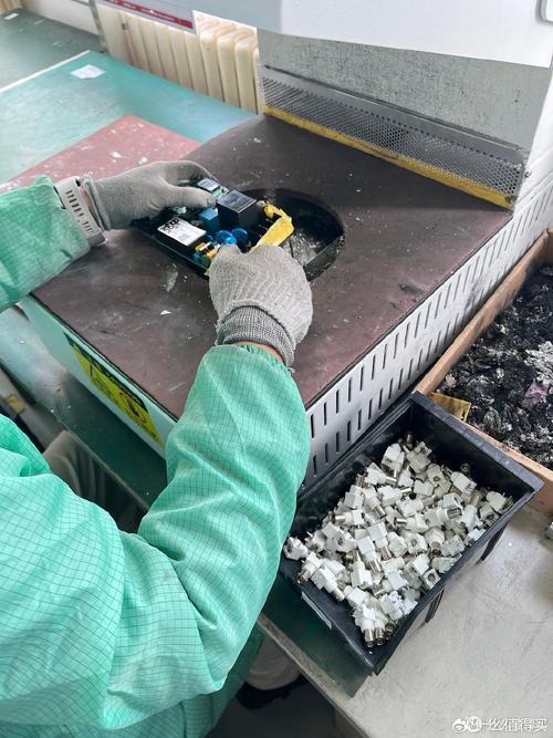 電路板維修點(diǎn)，電路板維修工作怎么樣